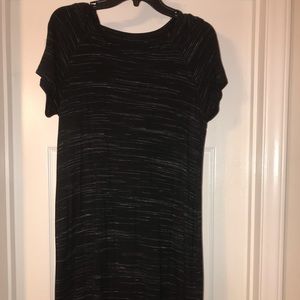 Women’s Dress. Size M